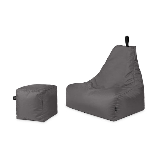 Lounge-Sessel mit Hocker